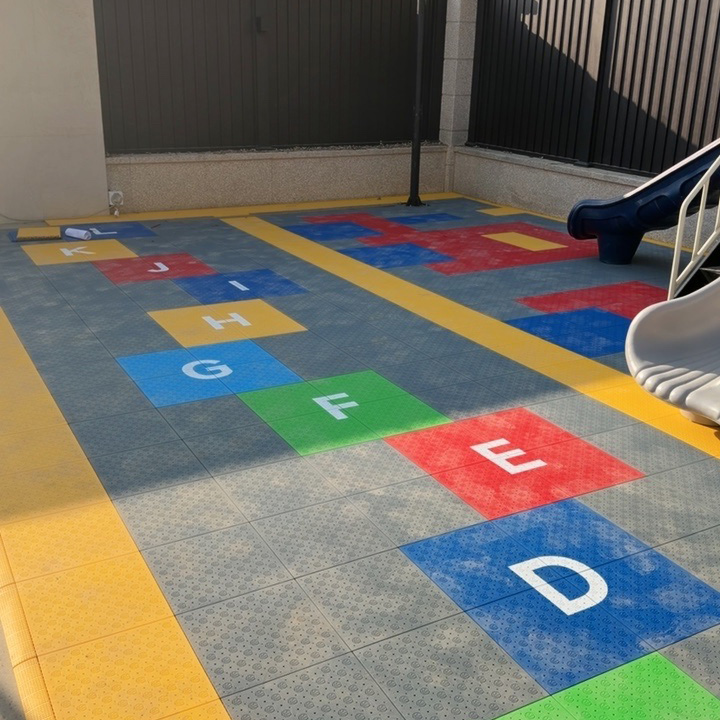 Professional Interlocking PP M - огляд і ціна Outdoor Sport Court Tiles