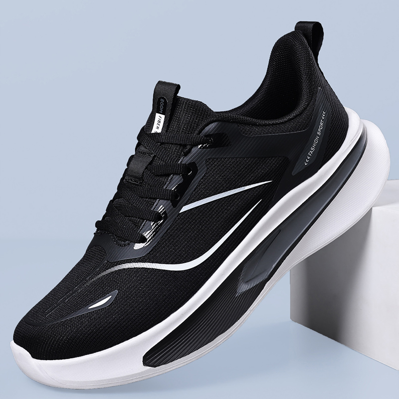 College Weekend Sneakers, Flex - огляд і ціна Outdoor Sportsman Group